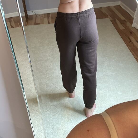 TNA: The Constant Brown Joggers - Picture 2 of 6